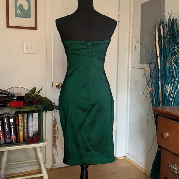 Emerald Betsy & Adam Strapless Cocktail Dress - Picture 4 of 4